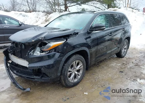 2015 Toyota Highlander Xle V6 from USA, damaged, VIN 5TDJKRFH8FS214398